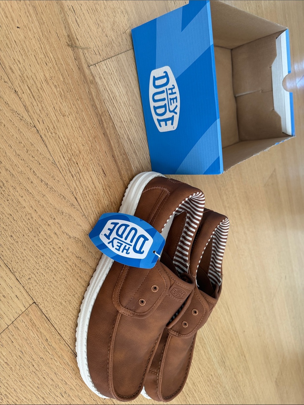 NWT Hey Dude Men's Brown Casual Slip-On Sneakers with White Sole